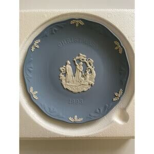 Wedgwood Christmas 1993 Plate Blue Jasperware "While Shepherds Watch" In Box